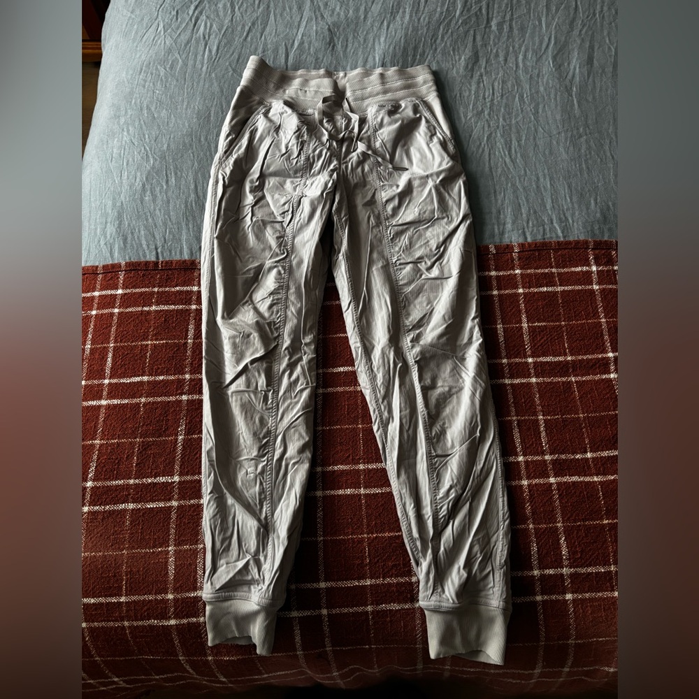 Lululemon Dance Studio Mid-Rise Jogger Full Length